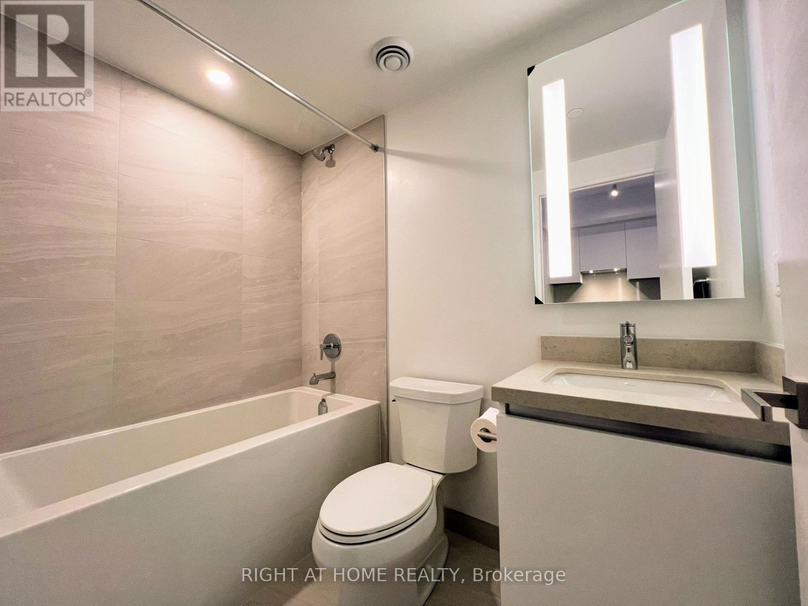 3810 - 4015 The Exchange Street, Mississauga, Ontario  L5B 0N9 - Photo 11 - W12553464