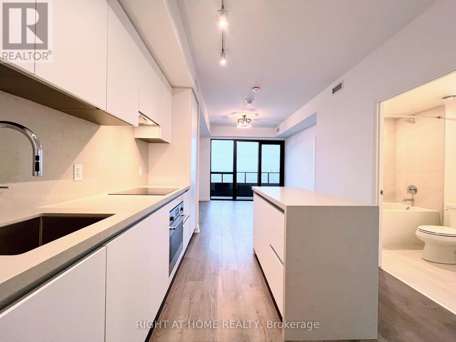 3810 - 4015 The Exchange Street, Mississauga, Ontario  L5B 0N9 - Photo 5 - W12553464