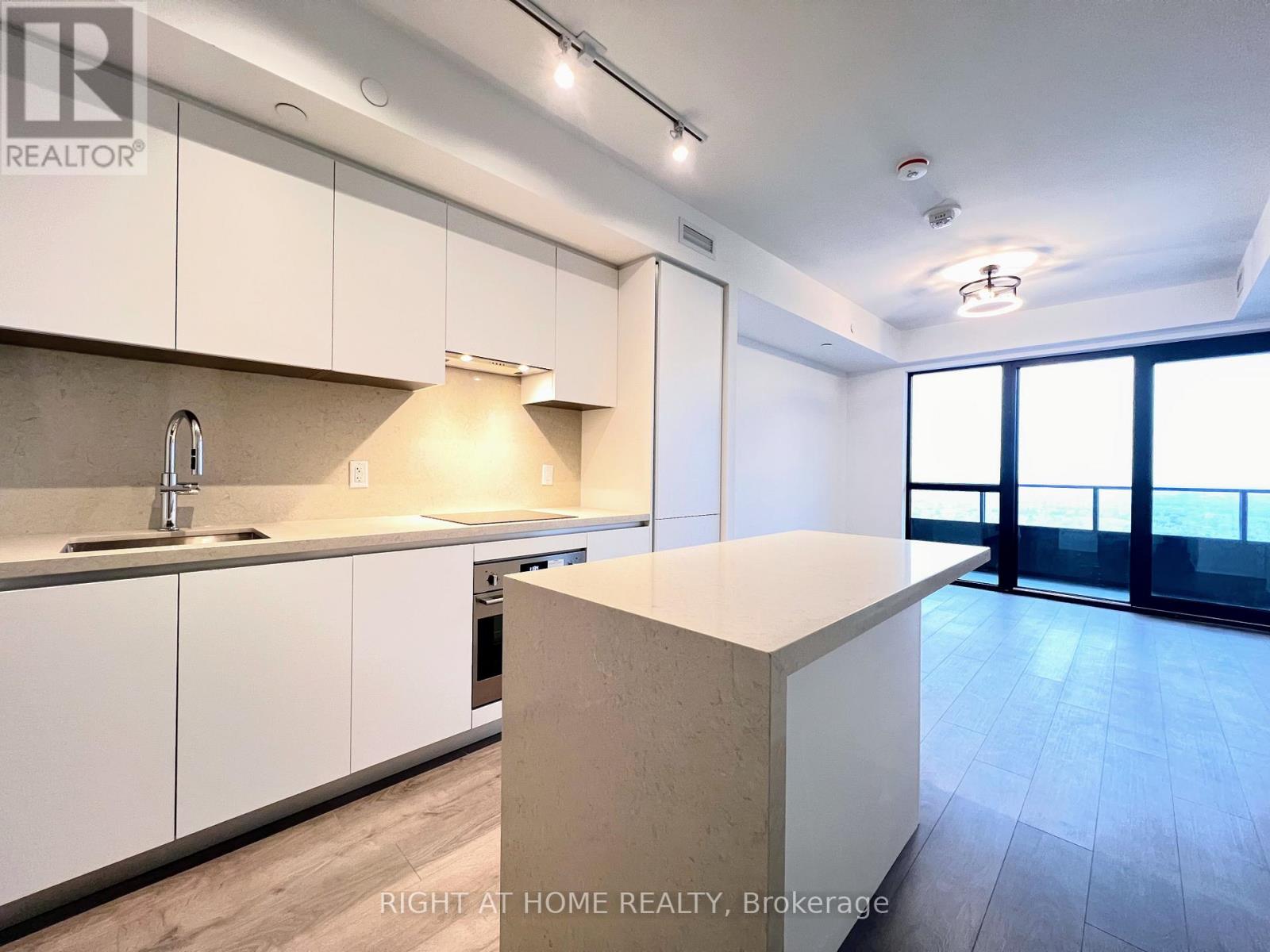 3810 - 4015 The Exchange Street, Mississauga, Ontario  L5B 0N9 - Photo 6 - W12553464