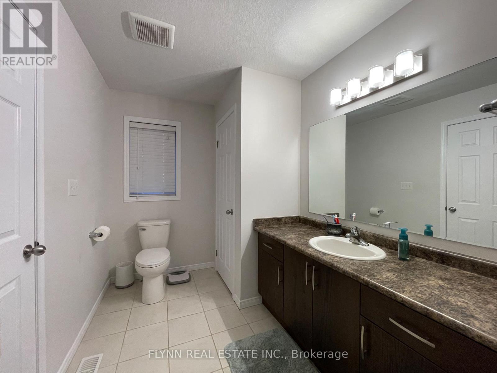 246 Woodway Trail, Norfolk, Ontario  N3Y 0C7 - Photo 10 - X12553430