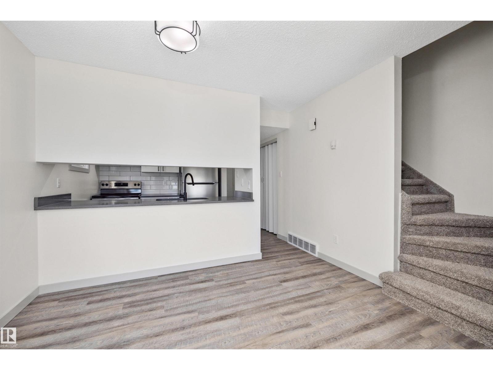 189 Lancaster Tc Nw, Edmonton, Alberta  T5X 5T2 - Photo 16 - E4466035