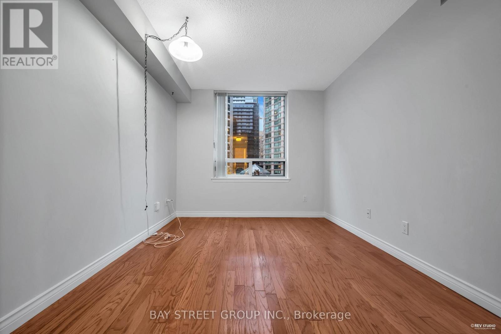 523 - 633 Bay Street, Toronto, Ontario  M5G 2G4 - Photo 13 - C12551736
