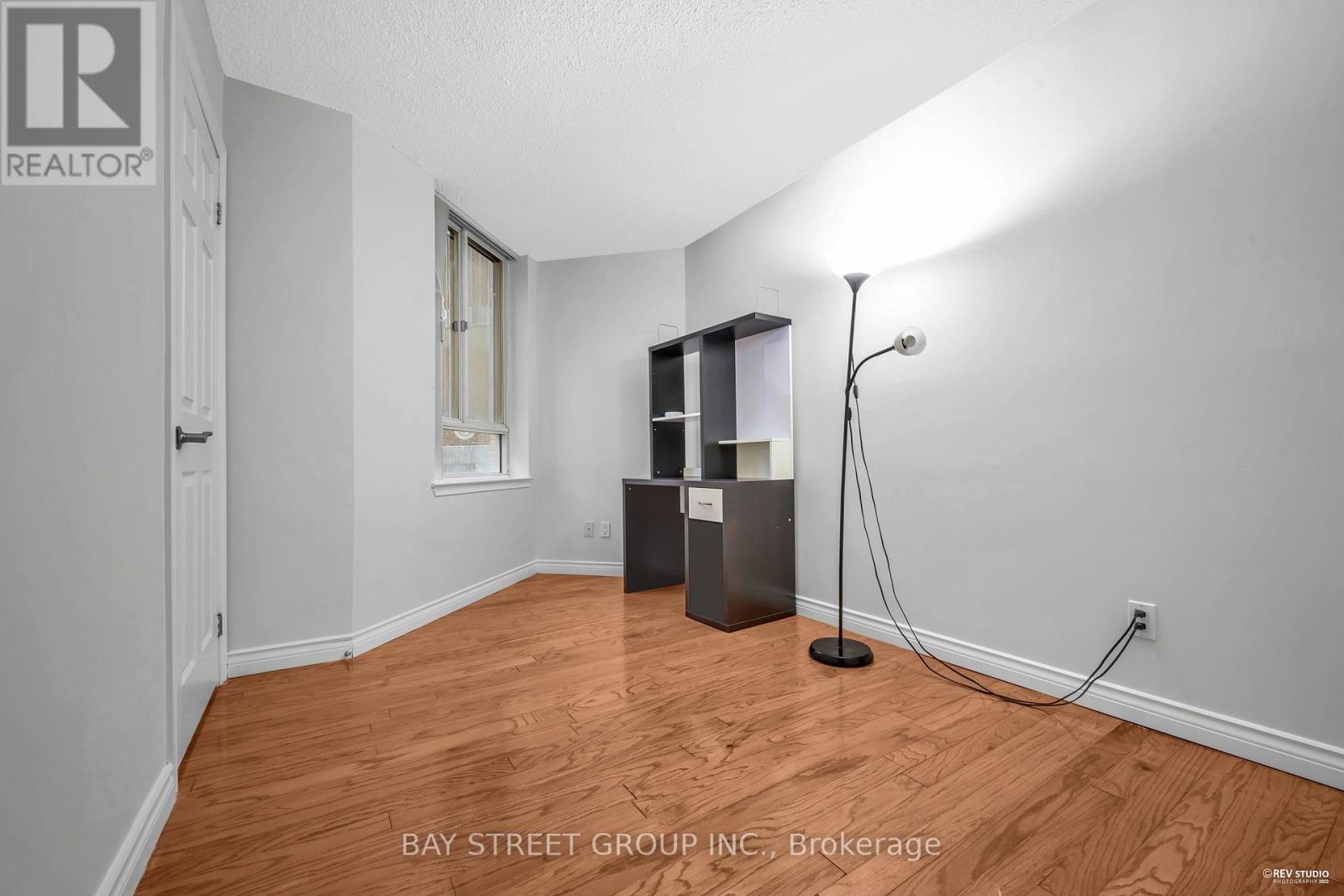 523 - 633 Bay Street, Toronto, Ontario  M5G 2G4 - Photo 10 - C12551736