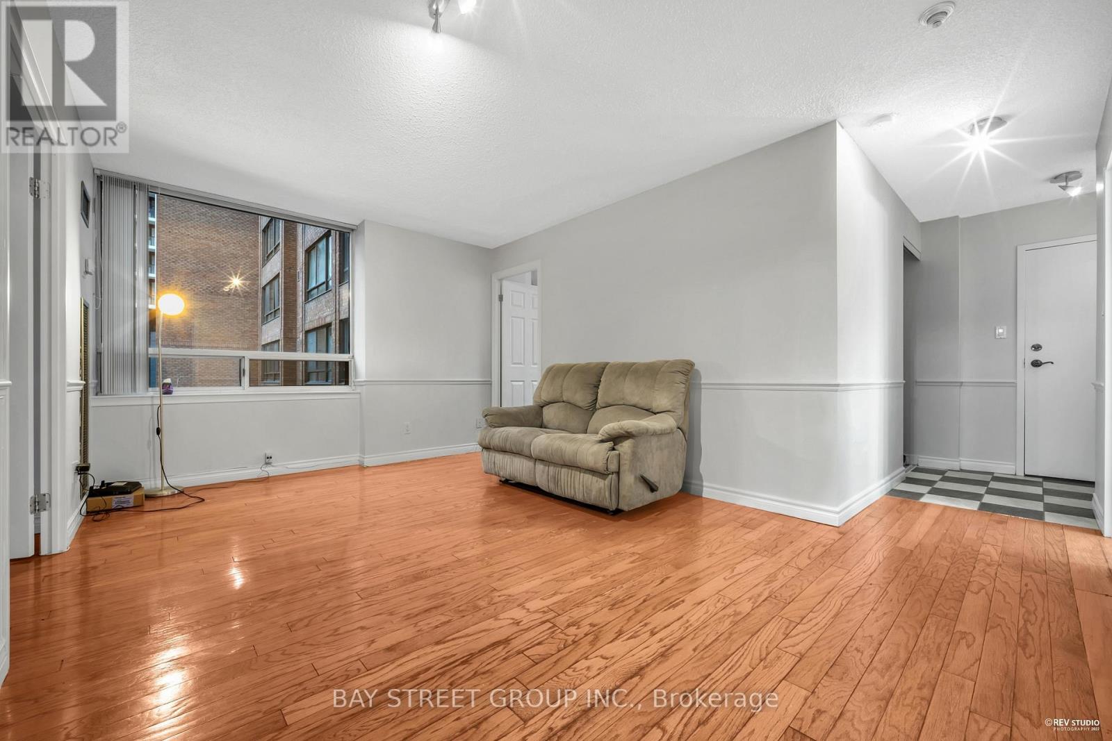 523 - 633 Bay Street, Toronto, Ontario  M5G 2G4 - Photo 6 - C12551736