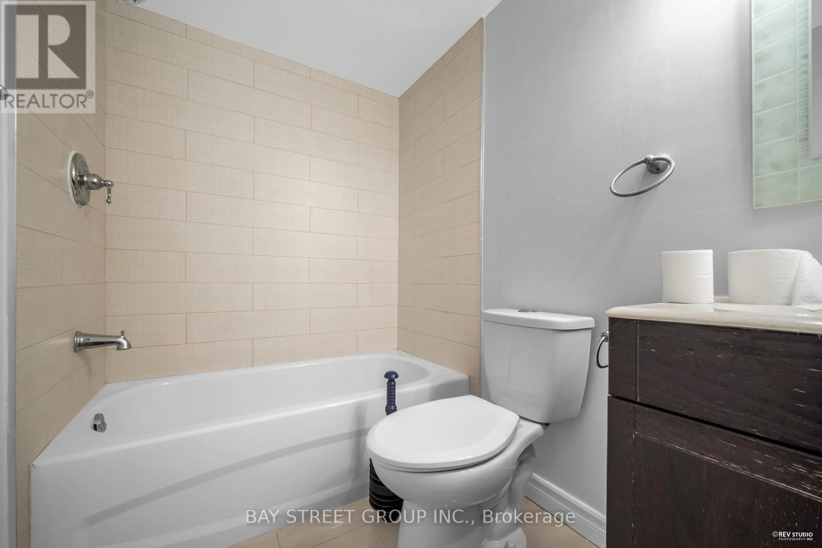 523 - 633 Bay Street, Toronto, Ontario  M5G 2G4 - Photo 16 - C12551736