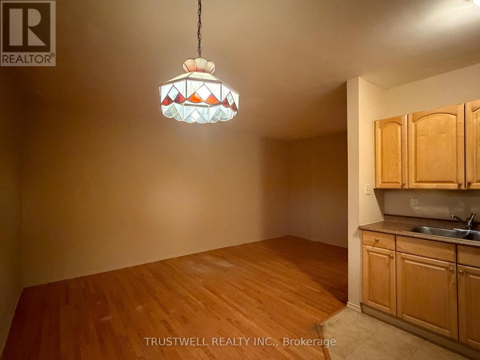 4 - 373 Broadview Avenue, Toronto, Ontario  M4K 2M7 - Photo 9 - E12543774