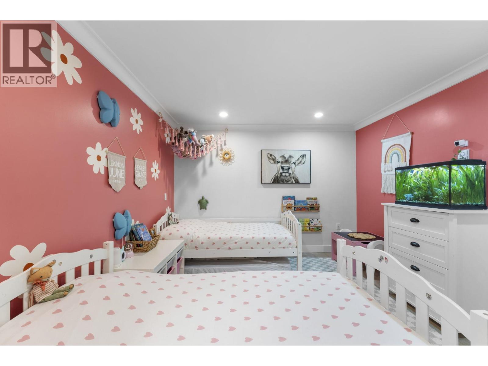 102 1500 Ostler Court, North Vancouver, British Columbia  V7G 2S2 - Photo 23 - R3068181