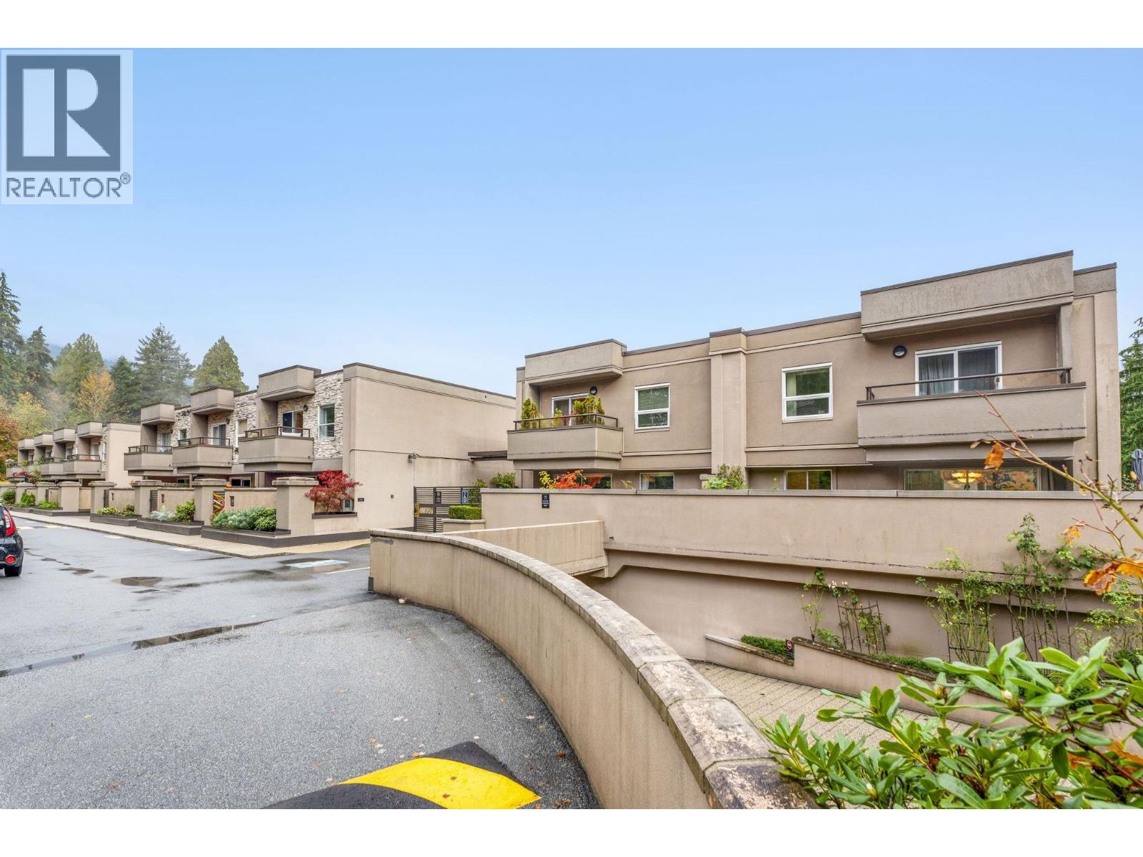 102 1500 Ostler Court, North Vancouver, British Columbia  V7G 2S2 - Photo 30 - R3068181