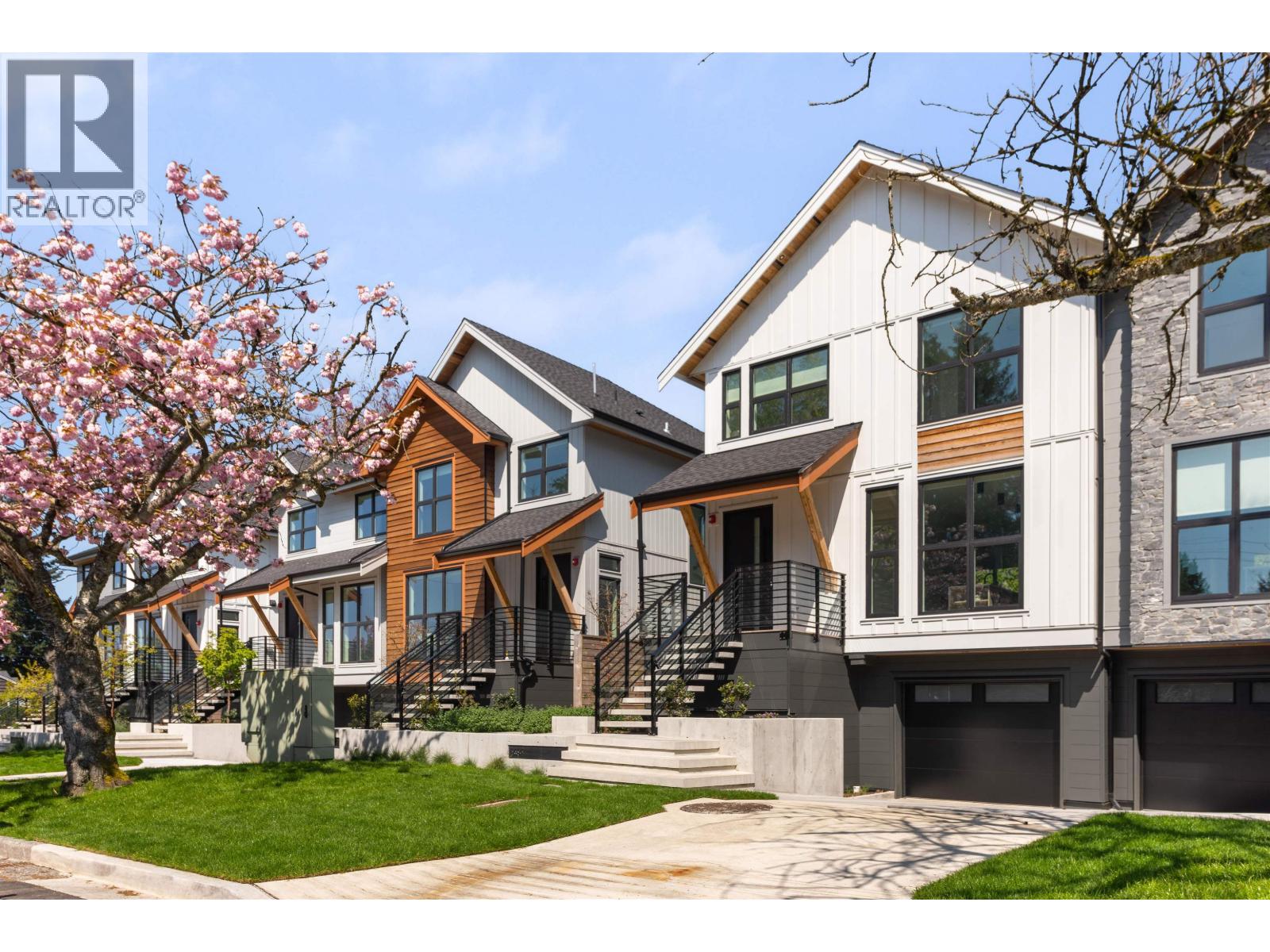 1489 W 52nd Avenue, Vancouver, British Columbia  V6P 1H9 - Photo 1 - R3068184