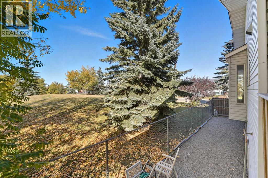 31 Applegrove Crescent Se, Calgary, Alberta  T2A 7P2 - Photo 22 - A2262808