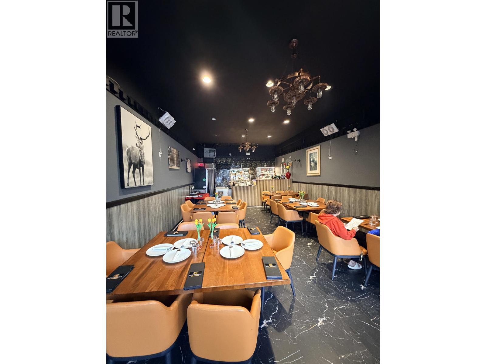 118028 Confidencial Confidentiall Street, Vancouver, British Columbia  V0V 0V0 - Photo 1 - C8073873