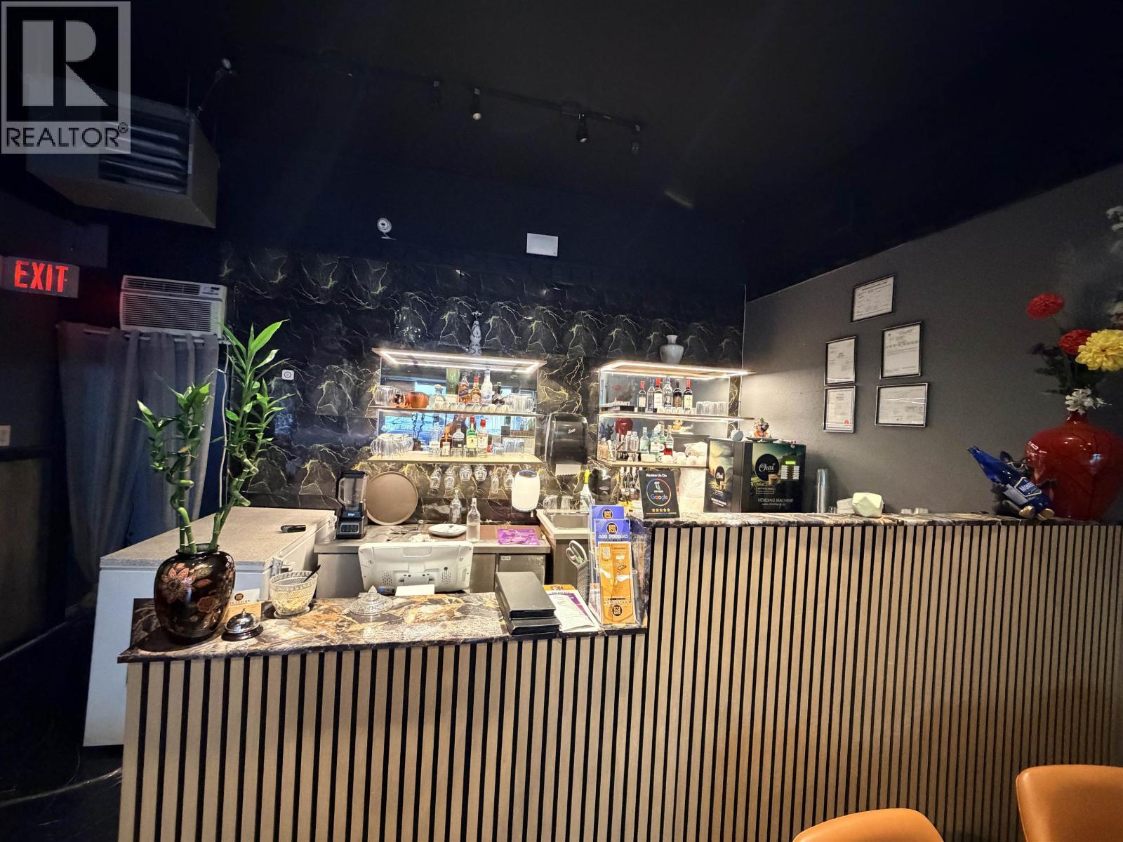 118028 Confidencial Confidentiall Street, Vancouver, British Columbia  V0V 0V0 - Photo 4 - C8073873