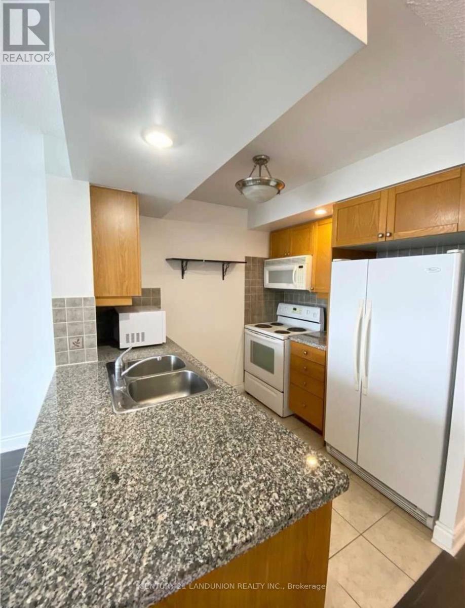 1714 - 10 Northtown Way, Toronto, Ontario  M2N 7L4 - Photo 3 - C12553500