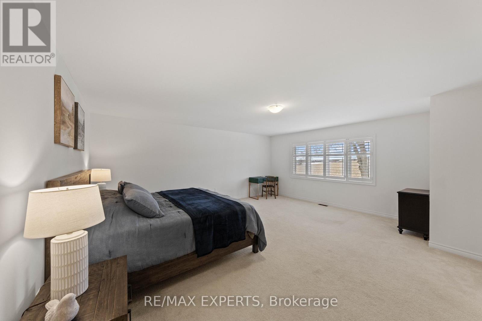 48 Manor Glen Crescent, East Gwillimbury, Ontario  L0G 1M0 - Photo 32 - N12545102