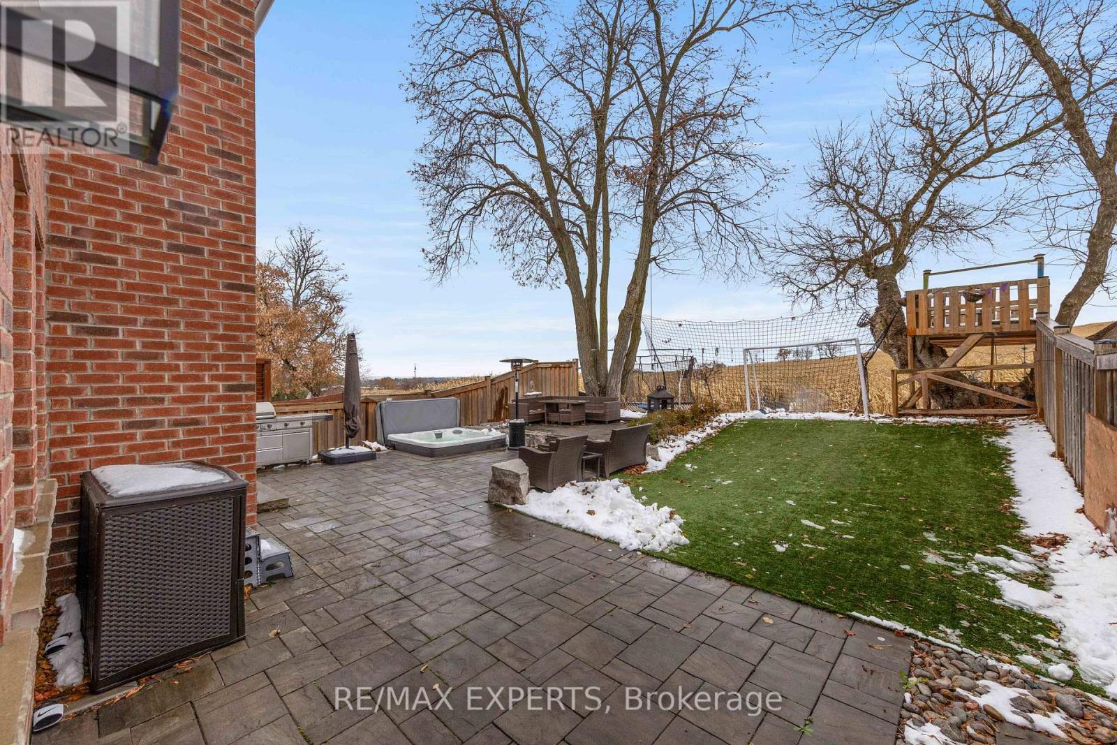 48 Manor Glen Crescent, East Gwillimbury, Ontario  L0G 1M0 - Photo 45 - N12545102