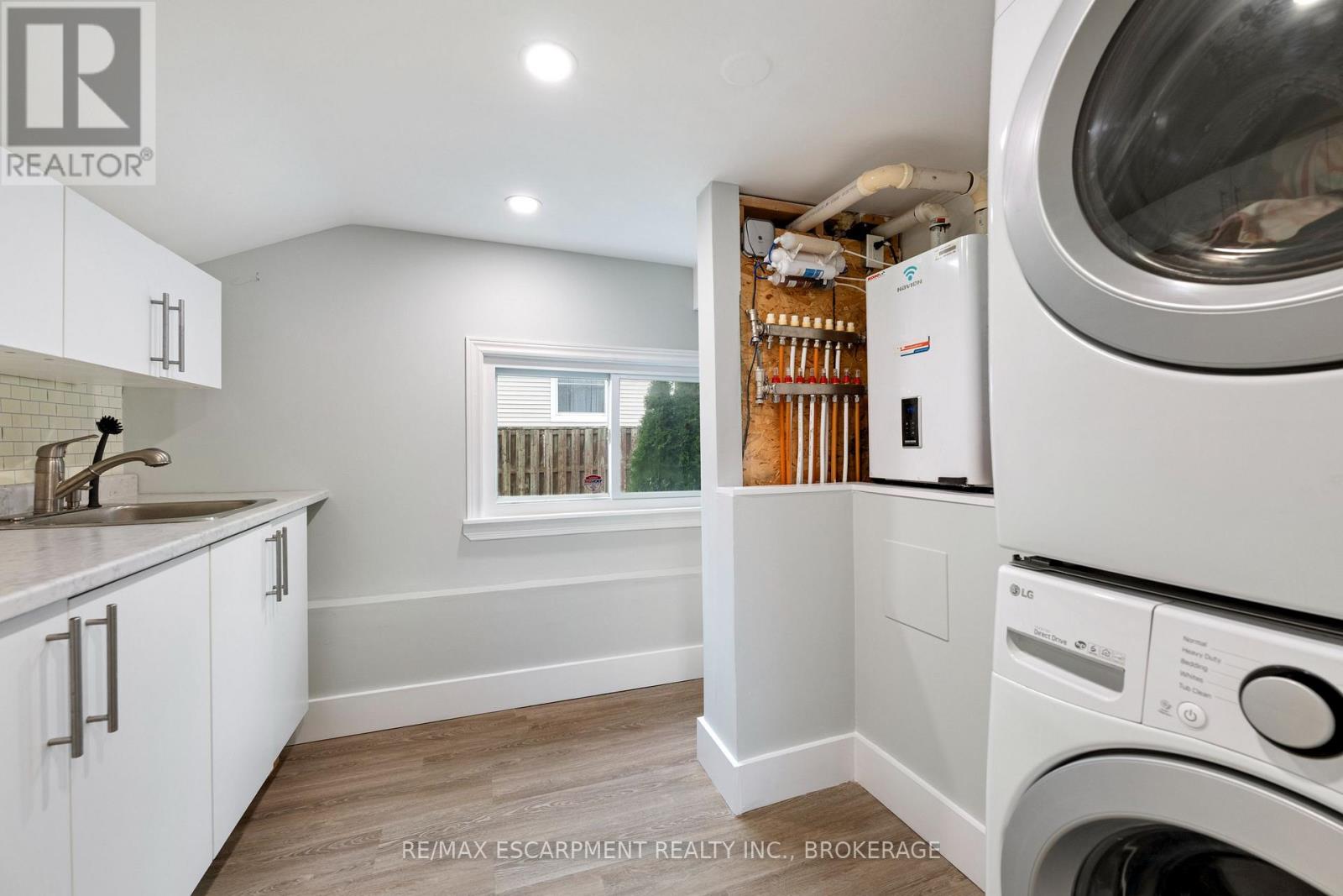 15 Phipps Street, Fort Erie, Ontario L2A 2V1 - Photo 26 - X12553516