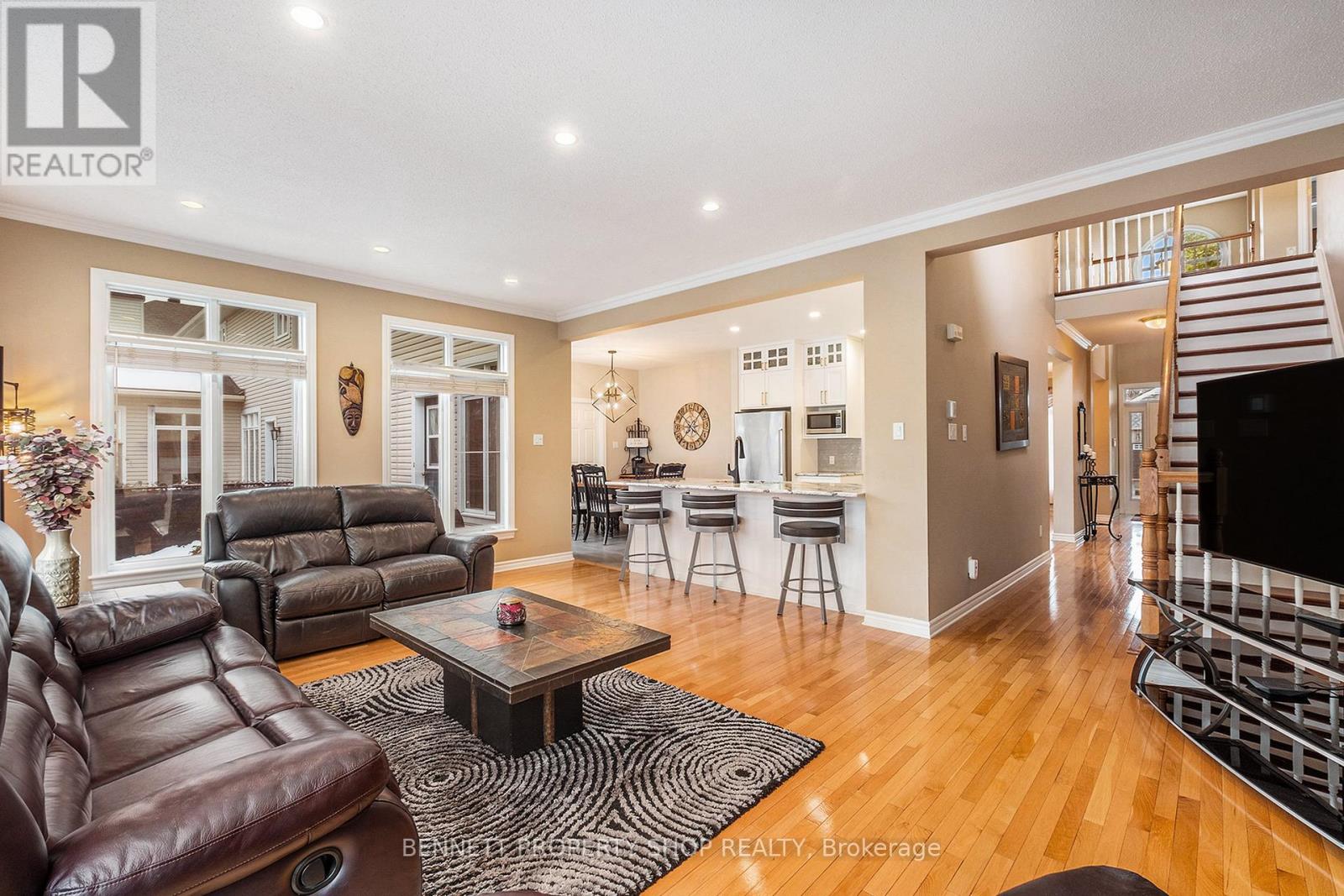 578 Devonwood Circle, Ottawa, Ontario  K1T 4E6 - Photo 7 - X12552242