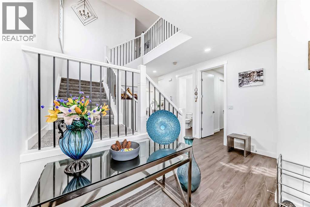 Property at 772 Edgefield Crescent image 4