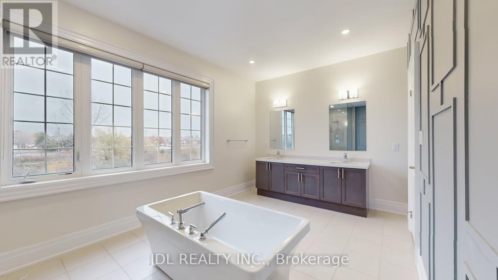 87 Bremner Street, Whitby, Ontario L1R 0P9 - Photo 21 - E12553520