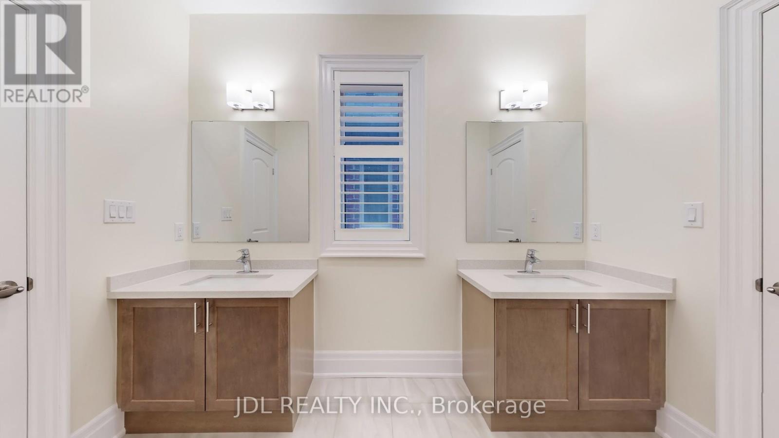 87 Bremner Street, Whitby, Ontario L1R 0P9 - Photo 24 - E12553520