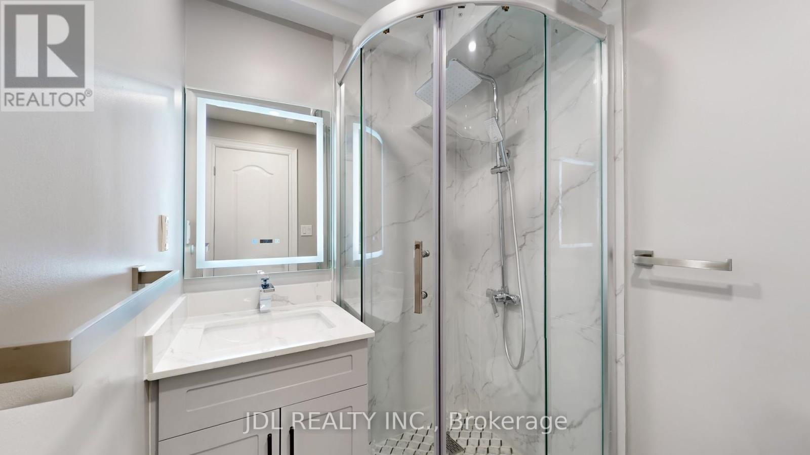 87 Bremner Street, Whitby, Ontario L1R 0P9 - Photo 33 - E12553520