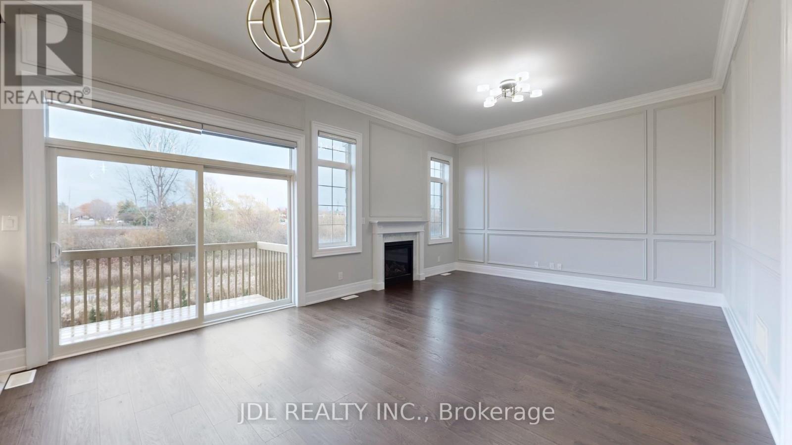 87 Bremner Street, Whitby, Ontario L1R 0P9 - Photo 9 - E12553520