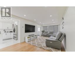 81 DRAKE BOULEVARD, Brampton, Ontario