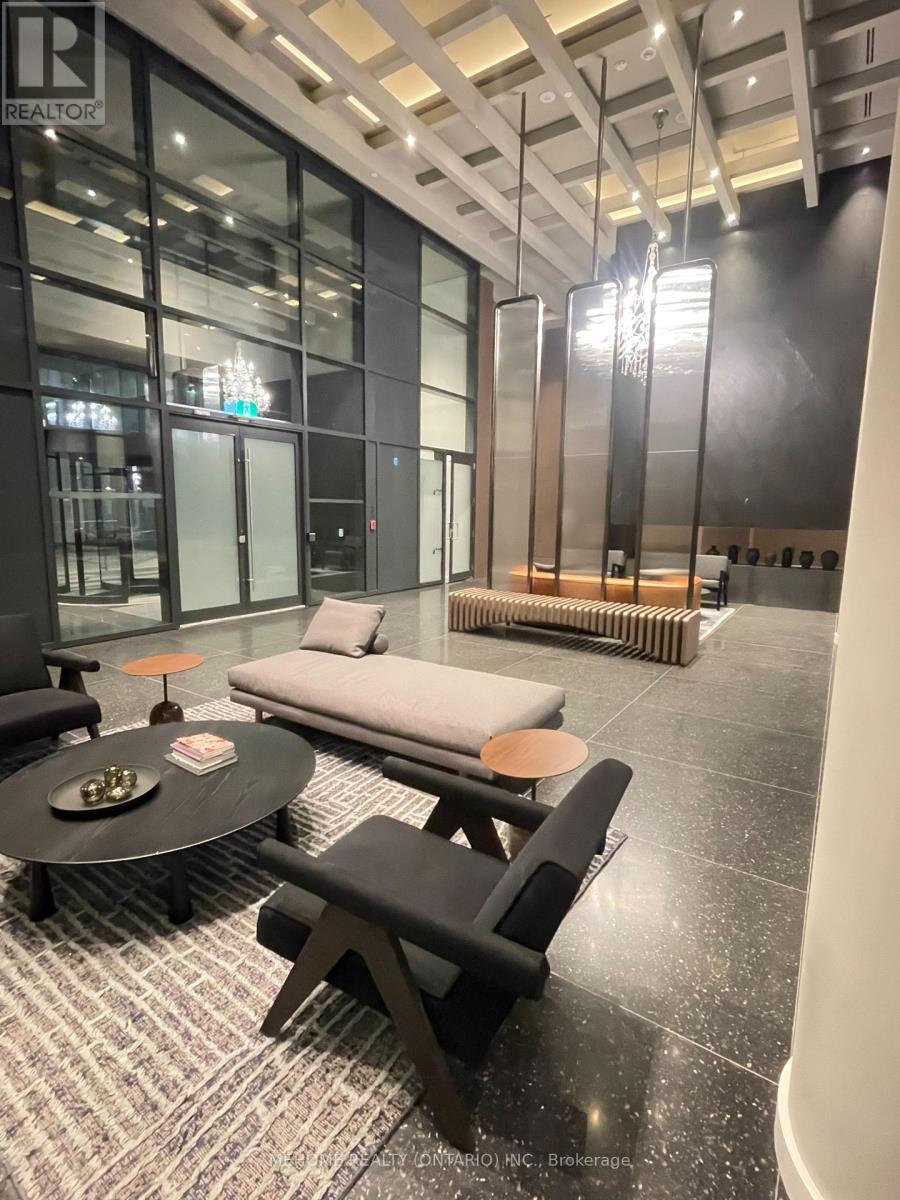 1903 - 8 Interchange Way, Vaughan, Ontario L4K 5Z7 - Photo 3 - N12553538