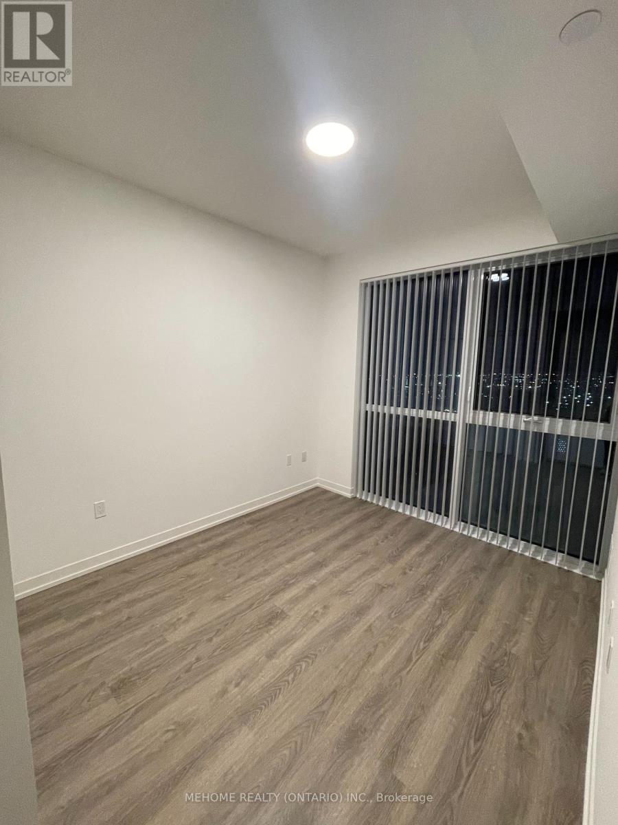 1903 - 8 Interchange Way, Vaughan, Ontario L4K 5Z7 - Photo 9 - N12553538