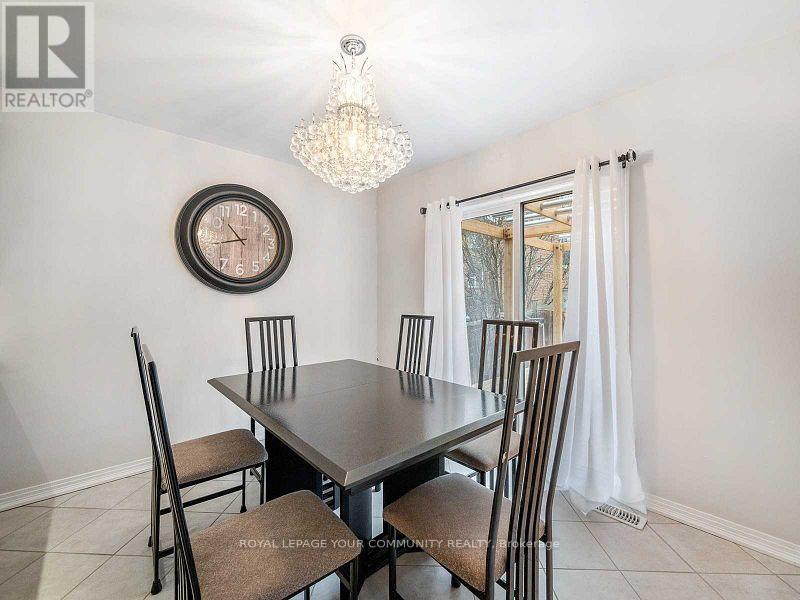 104 William Booth Avenue, Newmarket, Ontario L3X 3B1 - Photo 11 - N12553544