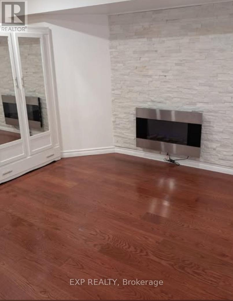 34 Danielle Crescent, Barrie, Ontario  L4N 0Y5 - Photo 3 - S12553532