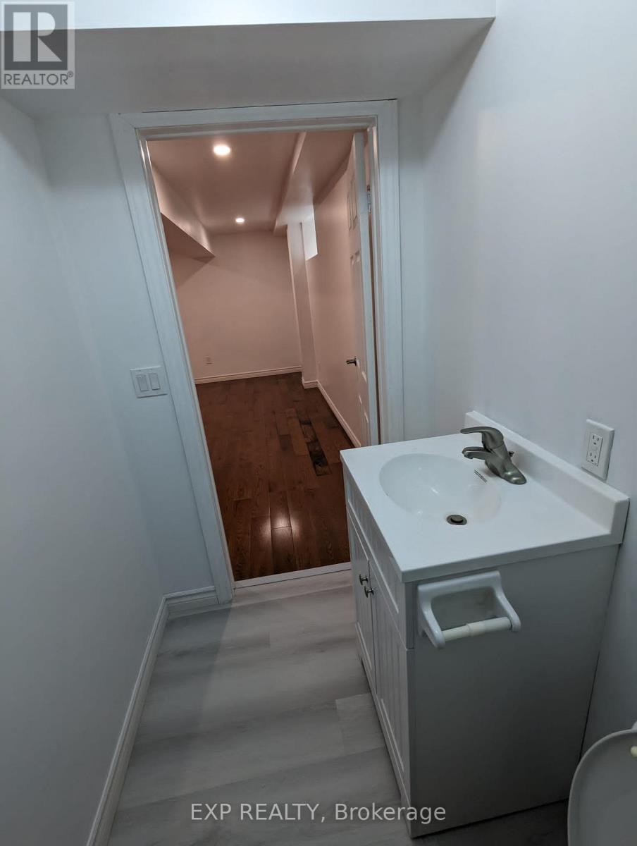 34 Danielle Crescent, Barrie, Ontario  L4N 0Y5 - Photo 6 - S12553532