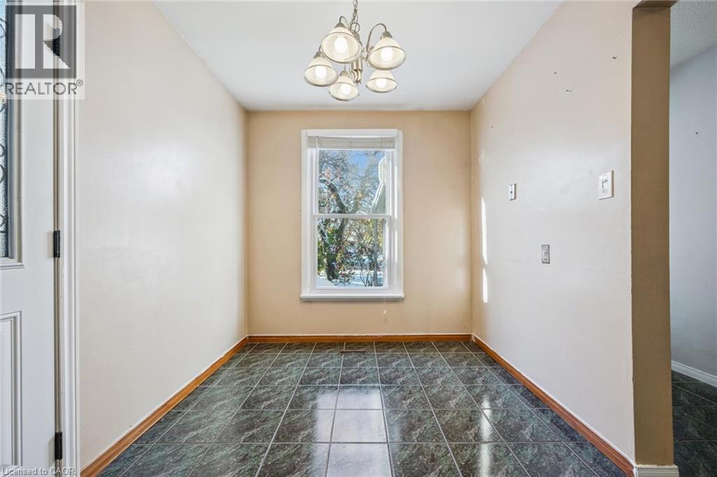 3173 Gwendale Crescent, Mississauga, Ontario  L5A 3B6 - Photo 7 - 40787735