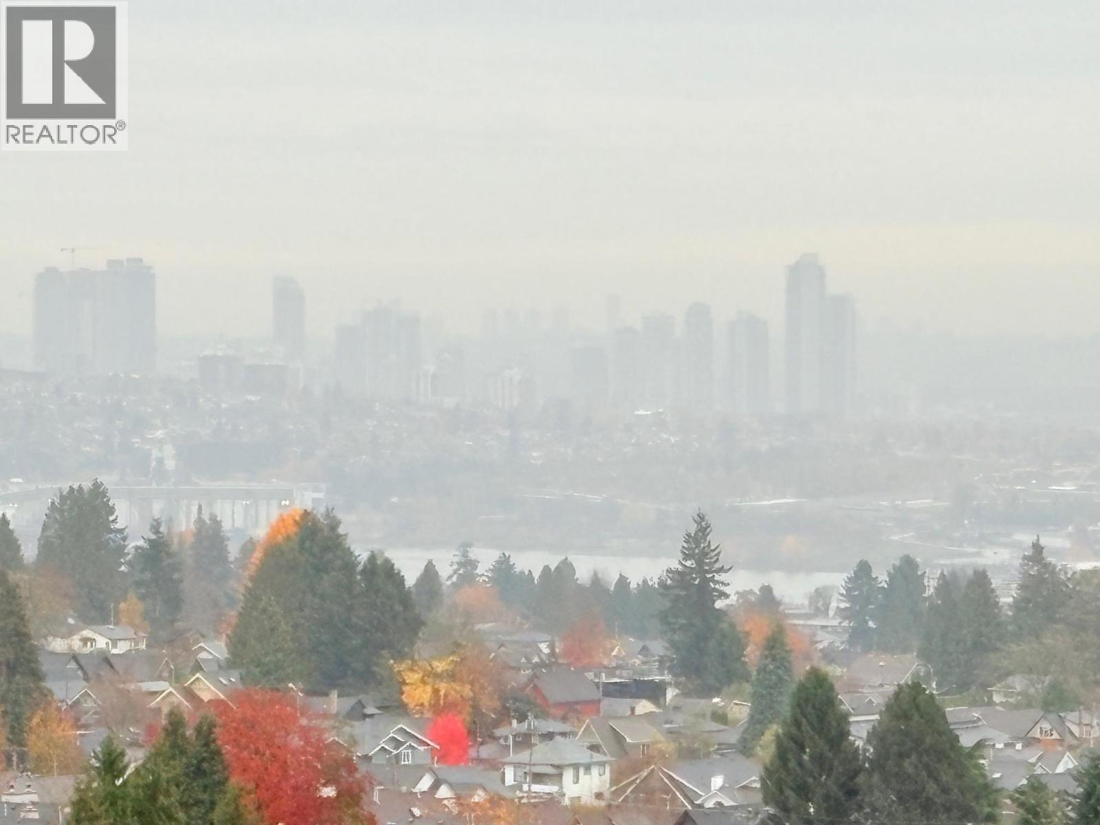 1609 125 E 14th Street, North Vancouver, British Columbia  V7L 0E6 - Photo 2 - R3067081