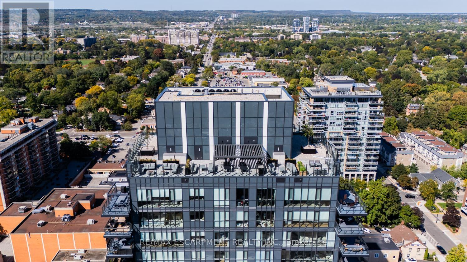 2102 - 2007 James Street, Burlington, Ontario L7R 0G7 - Photo 49 - W12553536