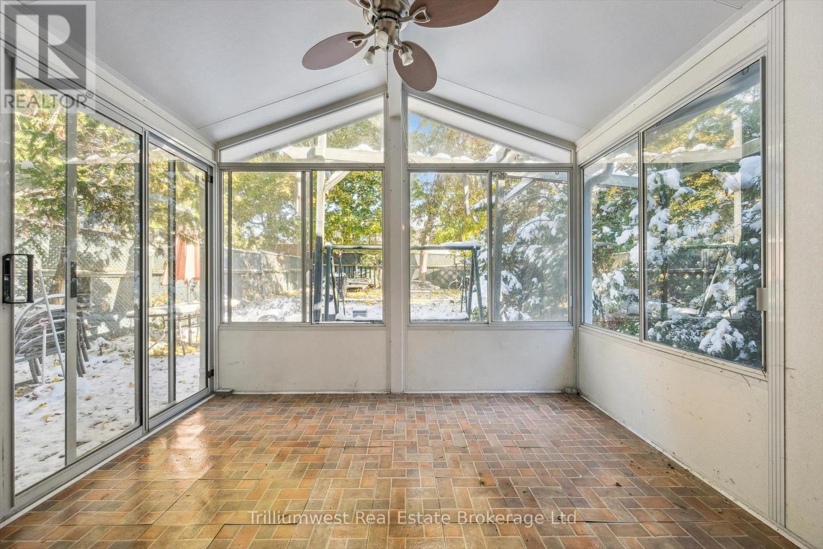 3173 Gwendale Crescent, Mississauga, Ontario  L5A 3B6 - Photo 18 - W12539552