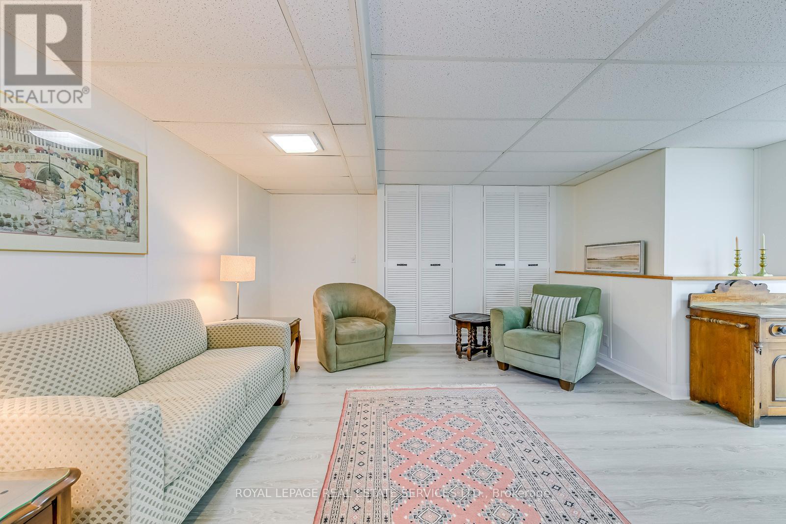 4 - 63 High Park Boulevard, Toronto, Ontario  M6R 1M9 - Photo 4 - W12465135