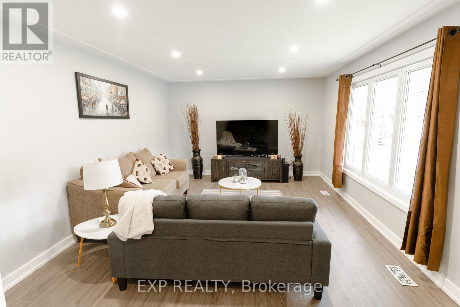 280 Wilson Avenue, Kitchener, Ontario  N2C 1H4 - Photo 10 - X12553514