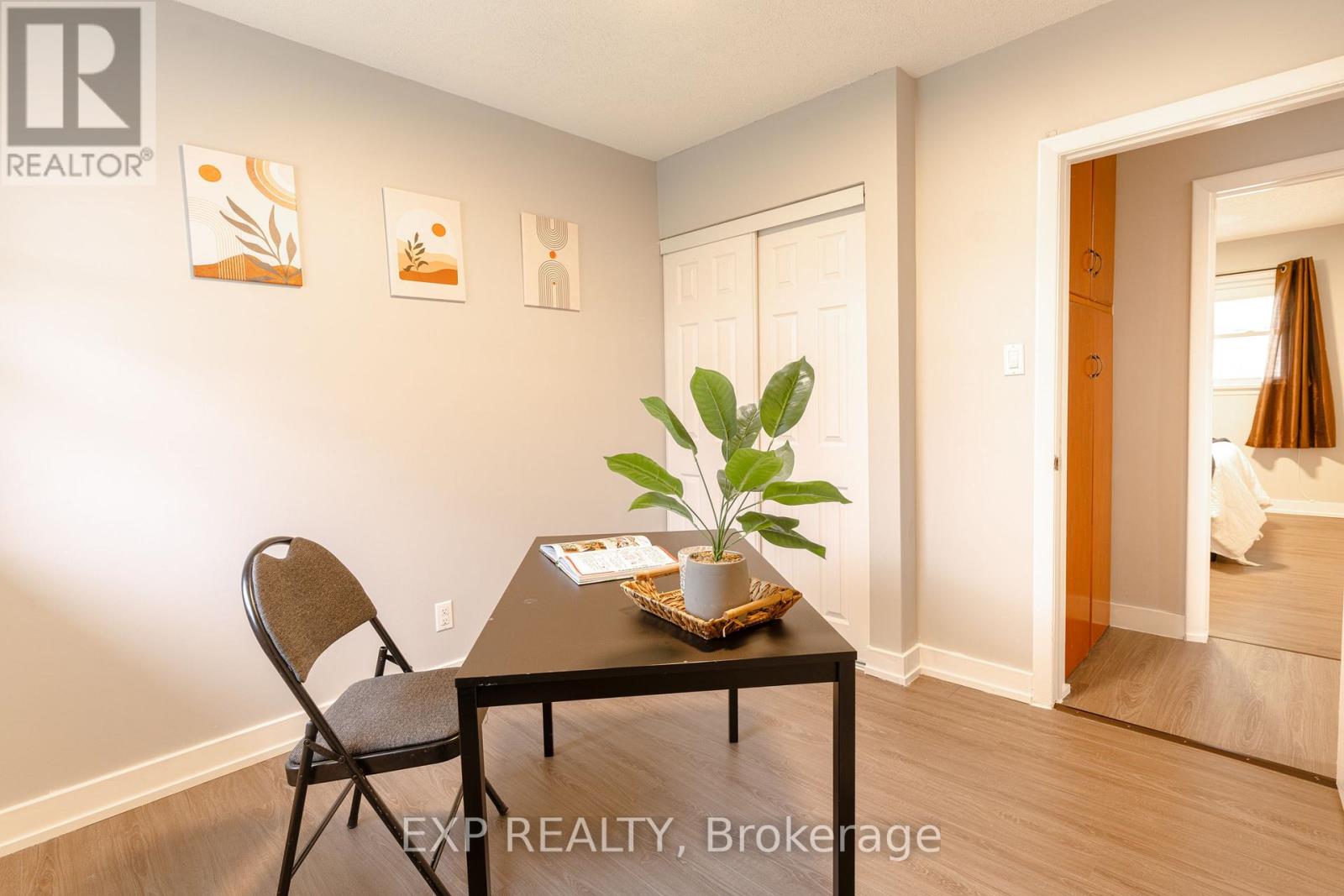 280 Wilson Avenue, Kitchener, Ontario  N2C 1H4 - Photo 24 - X12553514