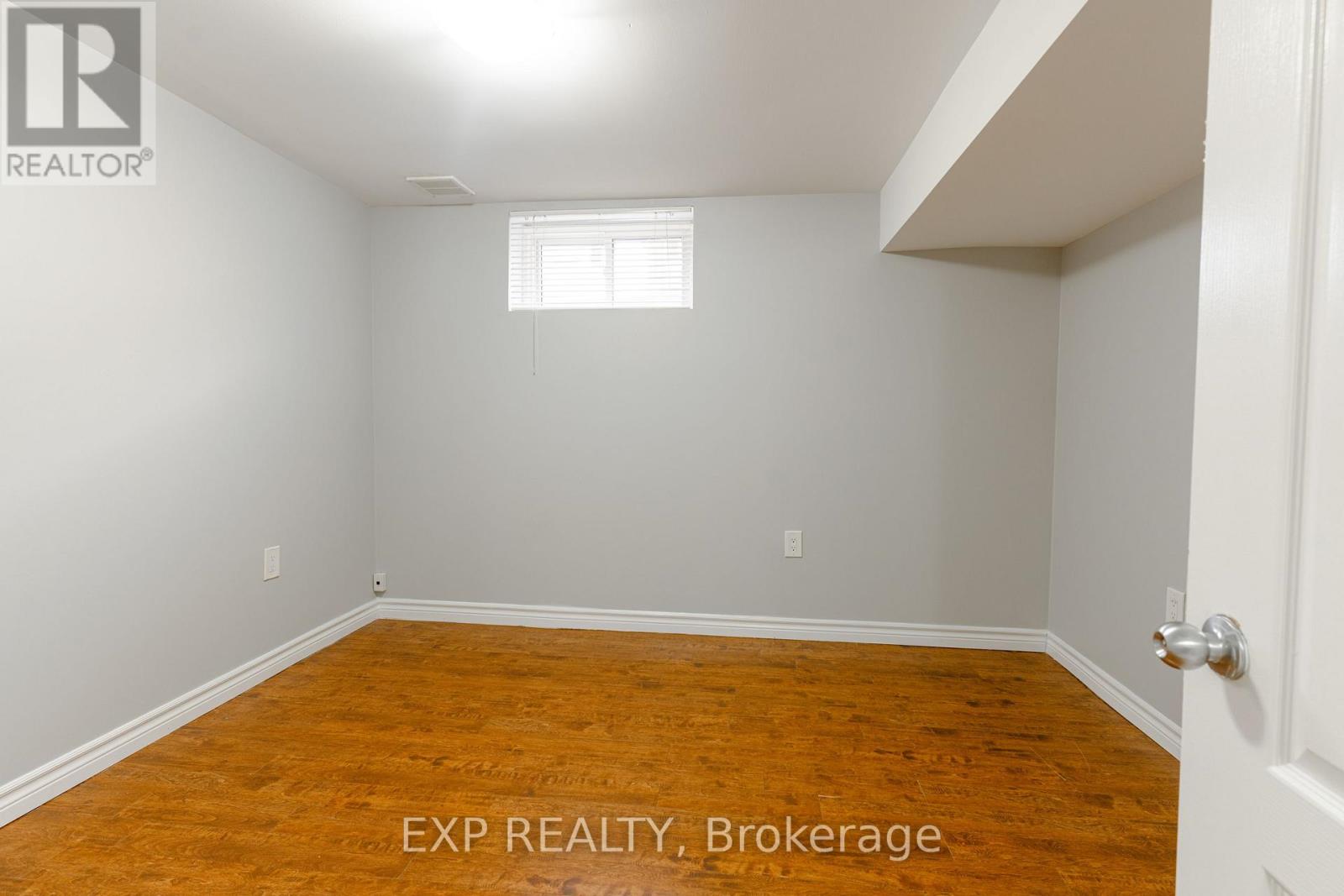 280 Wilson Avenue, Kitchener, Ontario  N2C 1H4 - Photo 35 - X12553514