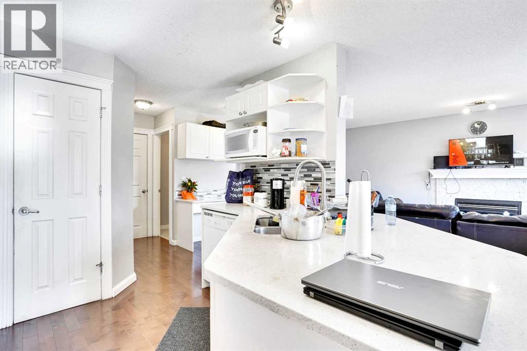39 Saddleridge Close Ne, Calgary, Alberta  T3J 4X2 - Photo 6 - A2264832