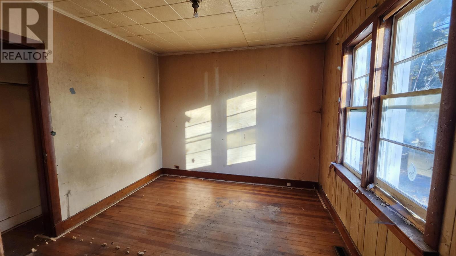 101 Charles Street, Kenora, Ontario P0X 1C0 - Photo 13 - TB253493