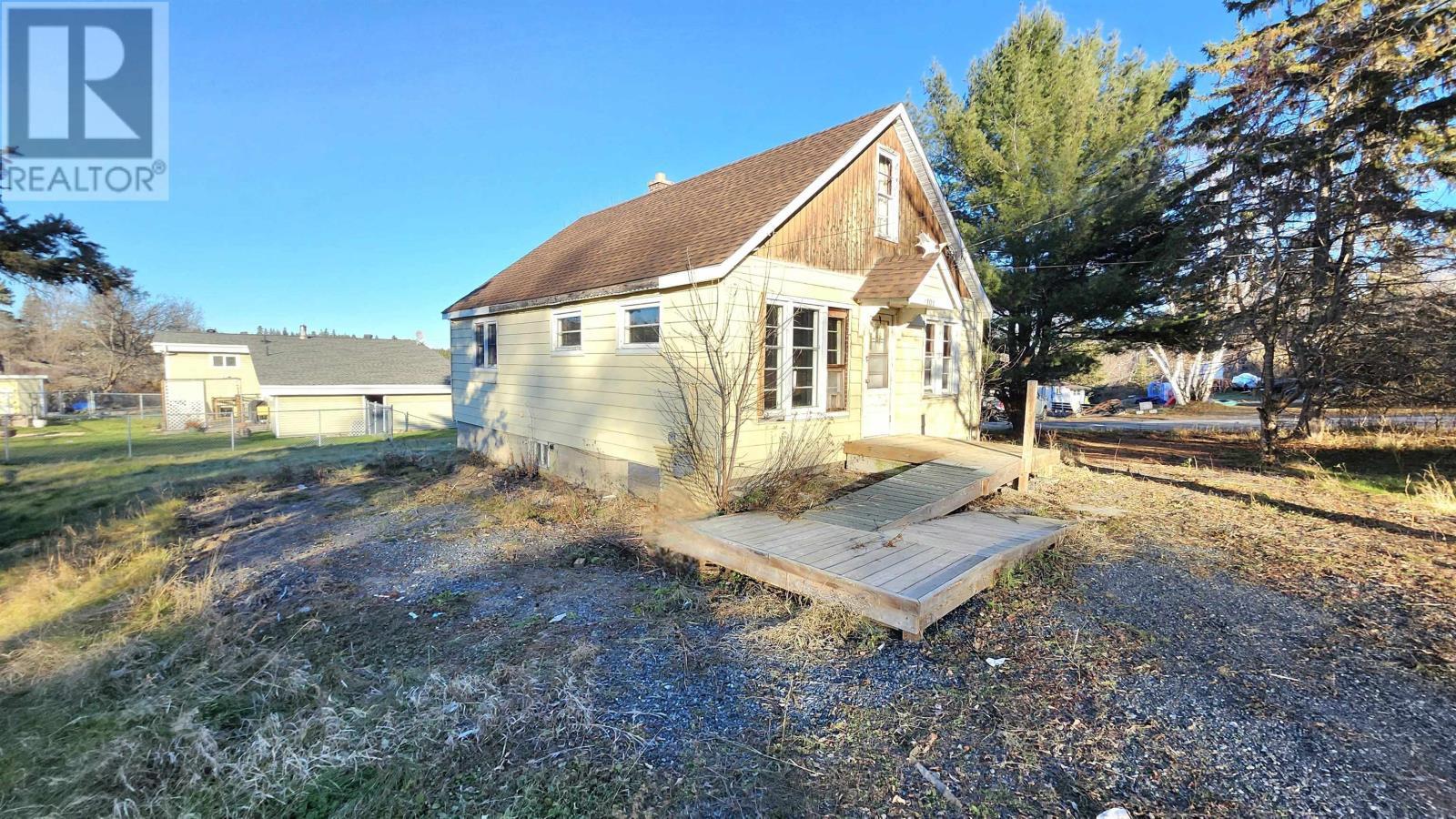 101 Charles Street, Kenora, Ontario P0X 1C0 - Photo 2 - TB253493