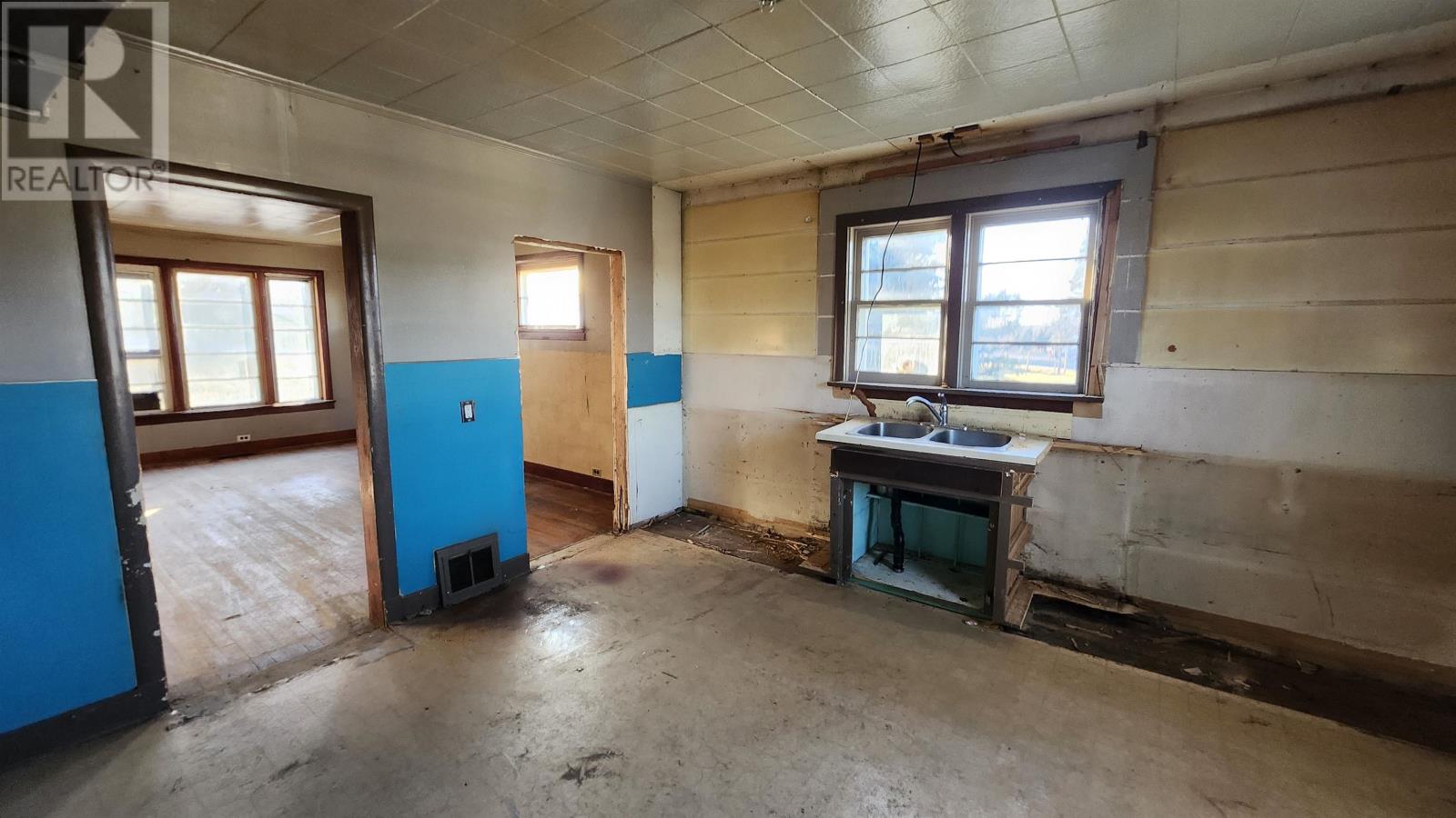 101 Charles Street, Kenora, Ontario P0X 1C0 - Photo 7 - TB253493