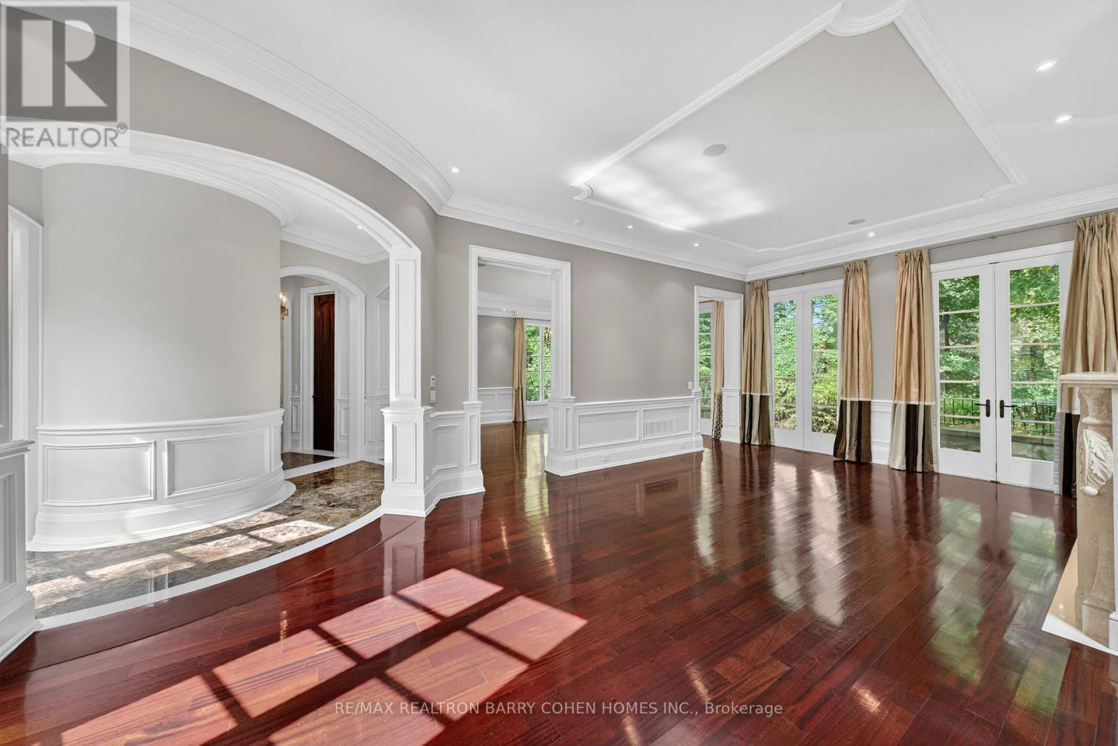 36 Old Yonge Street, Toronto, Ontario  M2P 1P7 - Photo 19 - C12438497