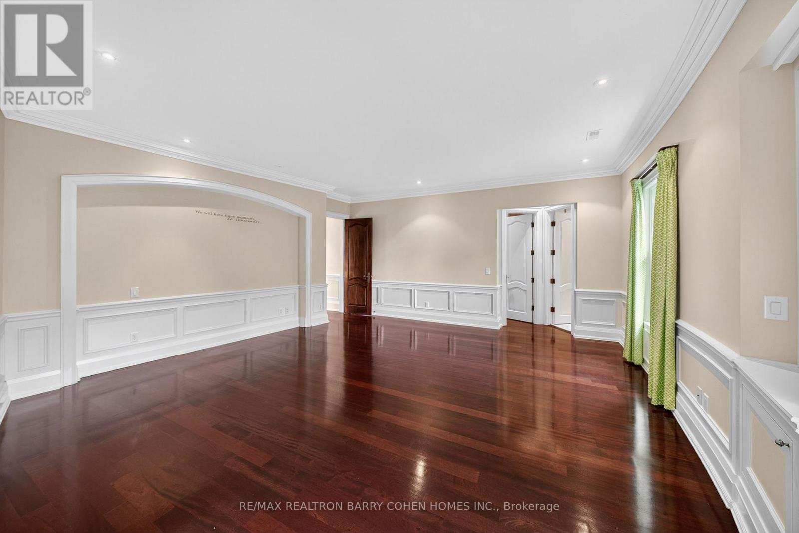 36 Old Yonge Street, Toronto, Ontario  M2P 1P7 - Photo 32 - C12438497