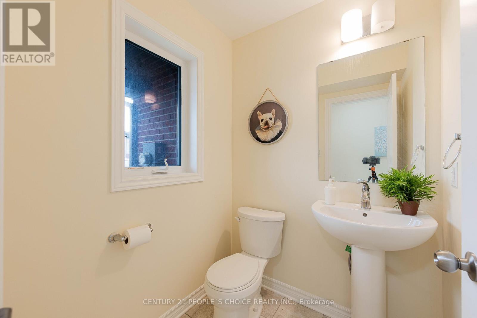 1287 Michael Circle, London East, Ontario  N5C 1R1 - Photo 12 - X12437217