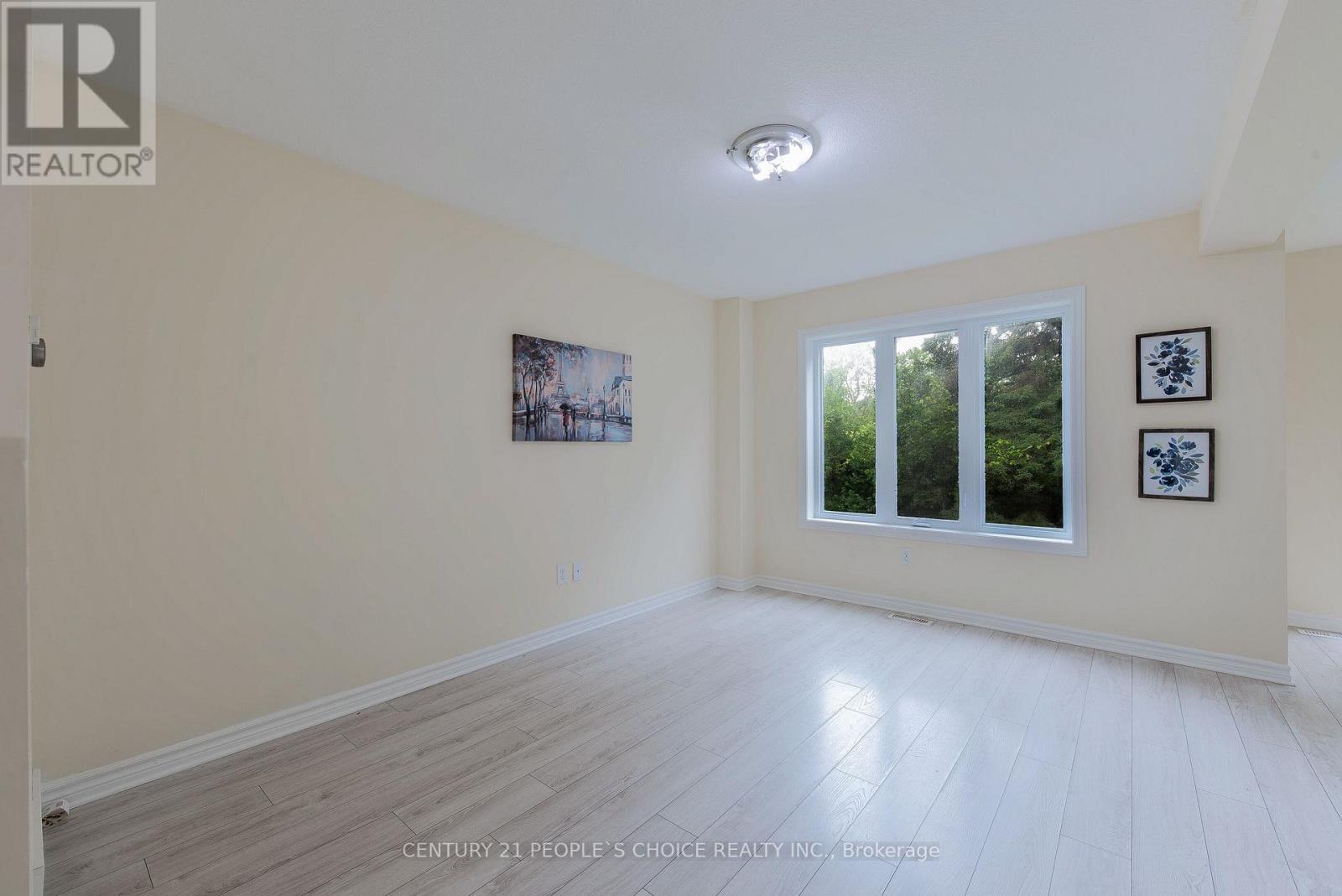 1287 Michael Circle, London East, Ontario  N5C 1R1 - Photo 4 - X12437217