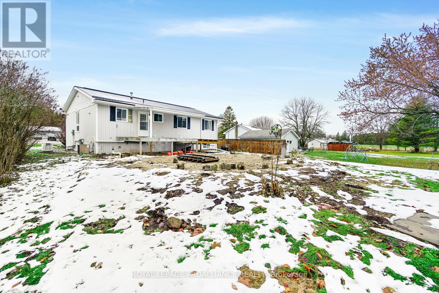 4087 County 29 Road, Elizabethtown-Kitley, Ontario  K6V 5T4 - Photo 4 - X12553560