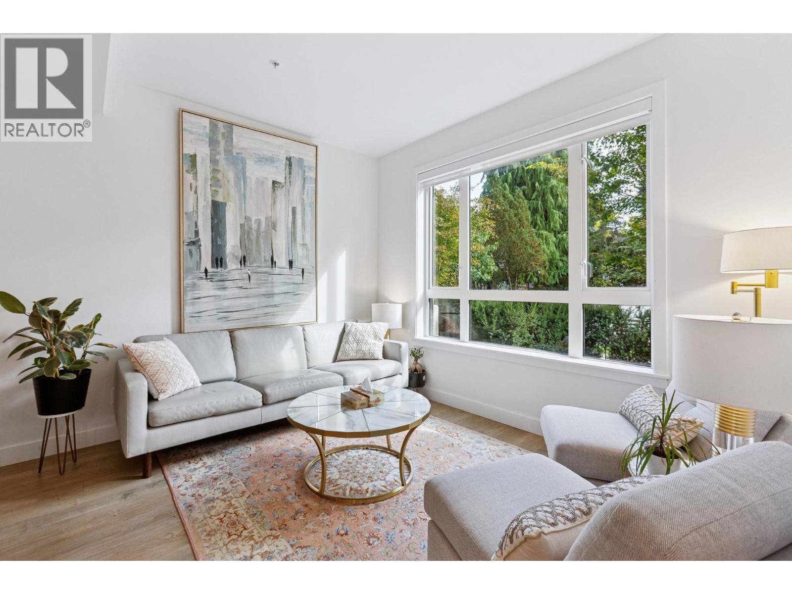 173 2035 Glenaire Drive, North Vancouver, British Columbia  V7P 1Y2 - Photo 1 - R3068202